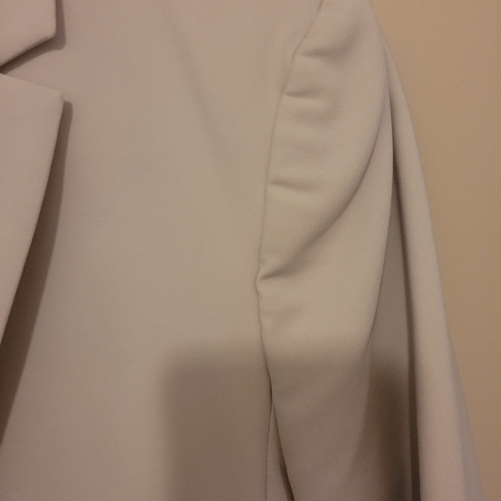 Jacket - Picture 7 of 8